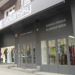 Hu , Прага Чехия